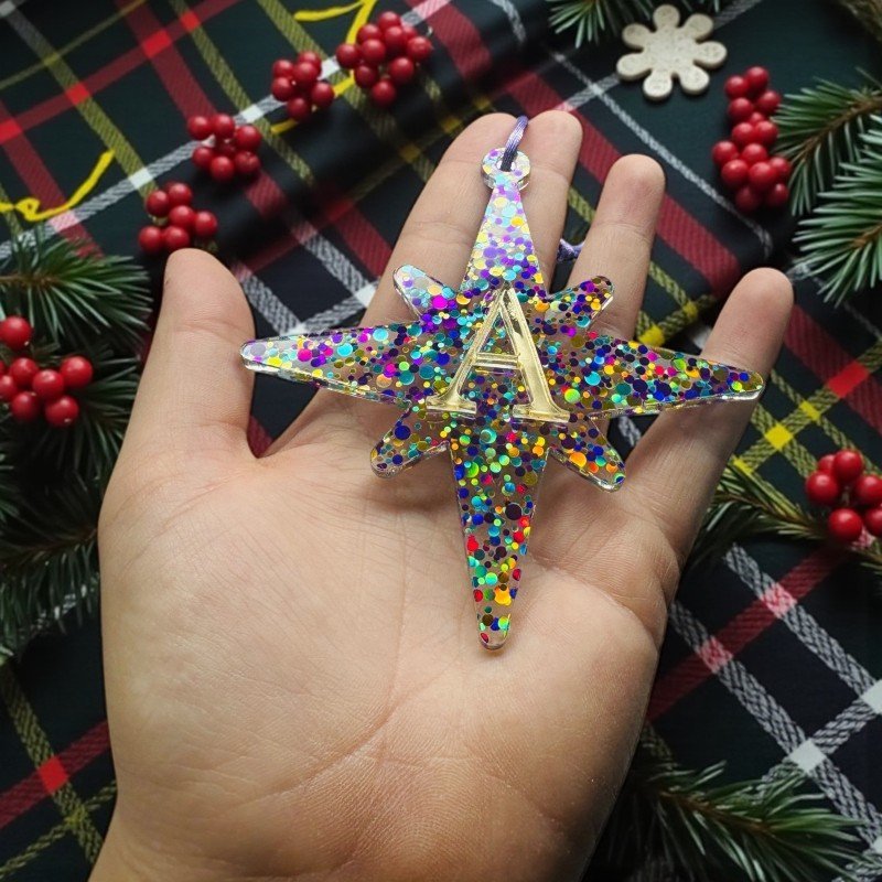 ESTRELLA METACRILATO CONFETI CON INICIAL