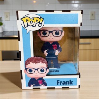 FUNKO DE MADERA PERSONALIZADO