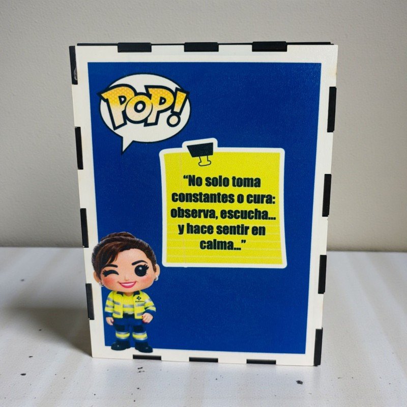 FUNKO DE MADERA PROFESIONES