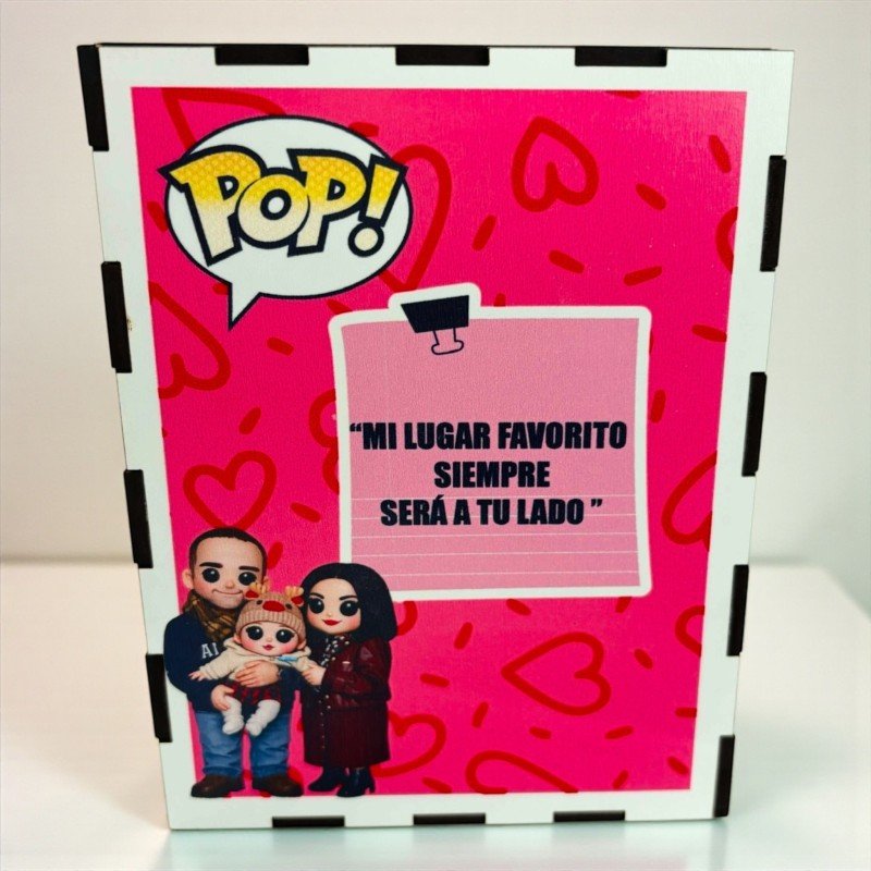 FUNKO DE MADERA EDICION CORAZONES