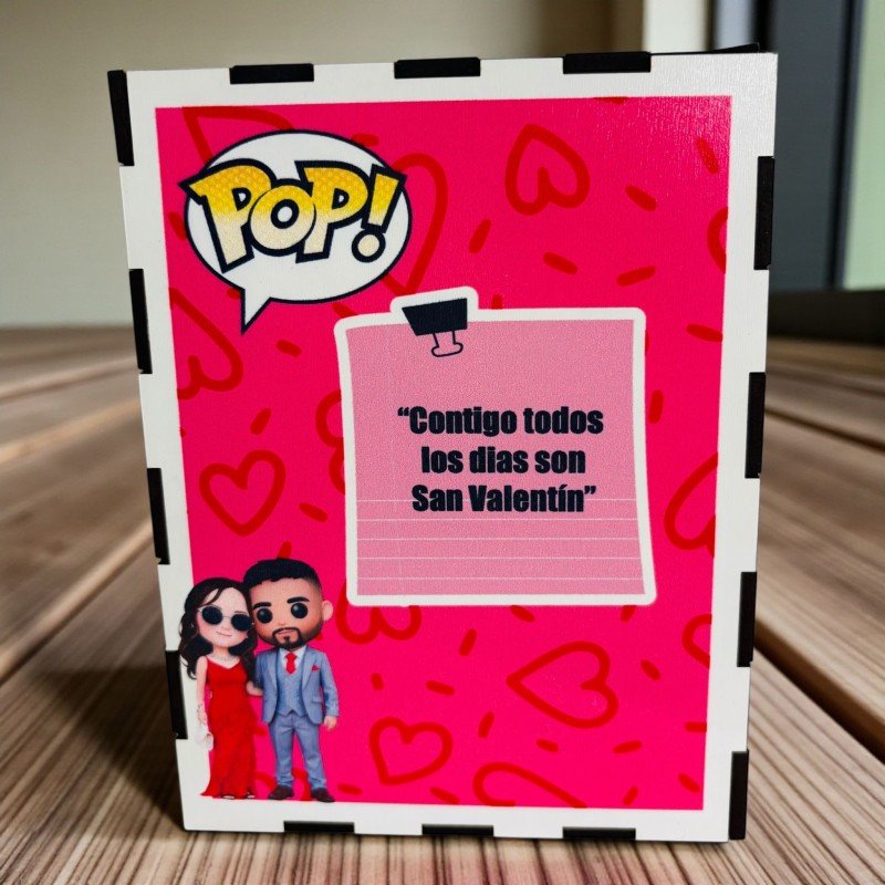 FUNKO DE MADERA EDICION CORAZONES