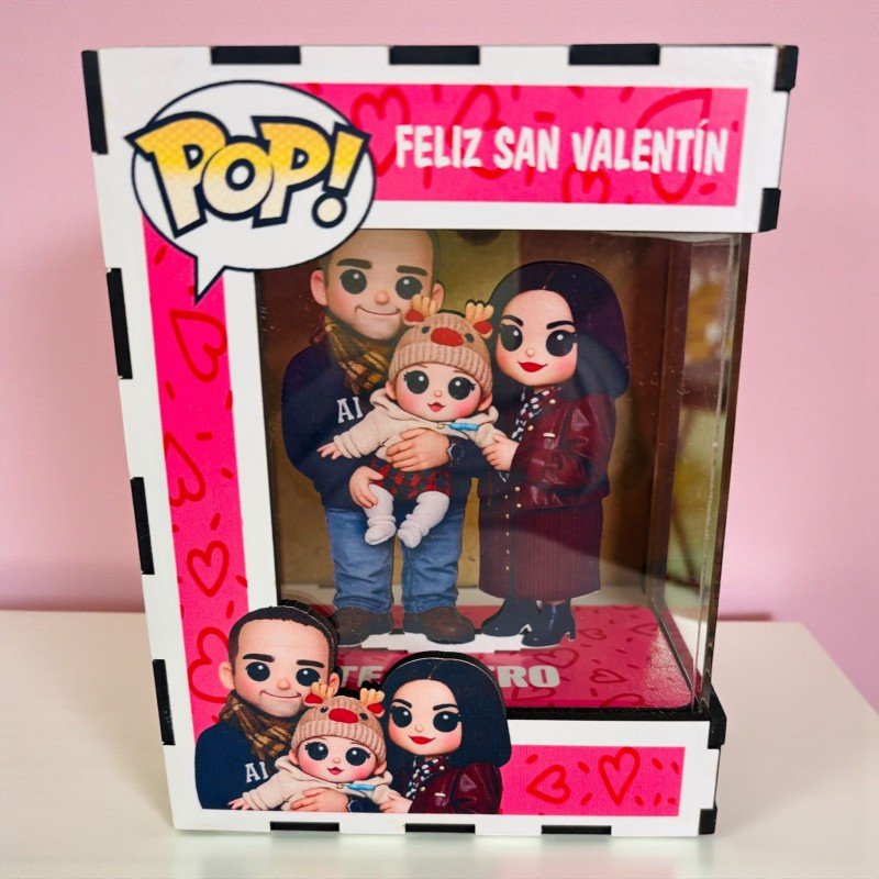 FUNKO DE MADERA EDICION CORAZONES
