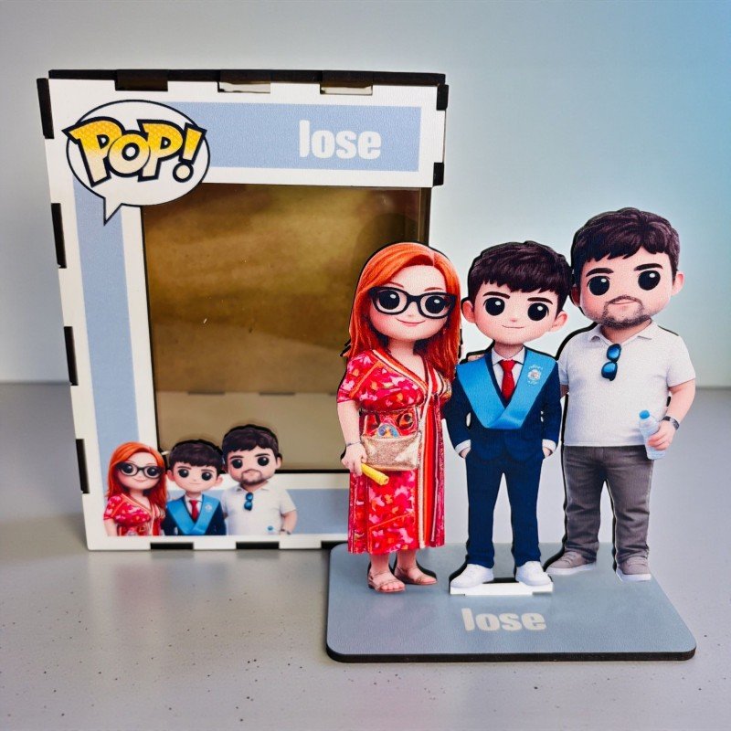 FUNKO DE MADERA PERSONALIZADO