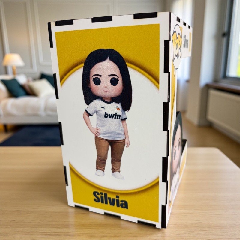 FUNKO DE MADERA PERSONALIZADO