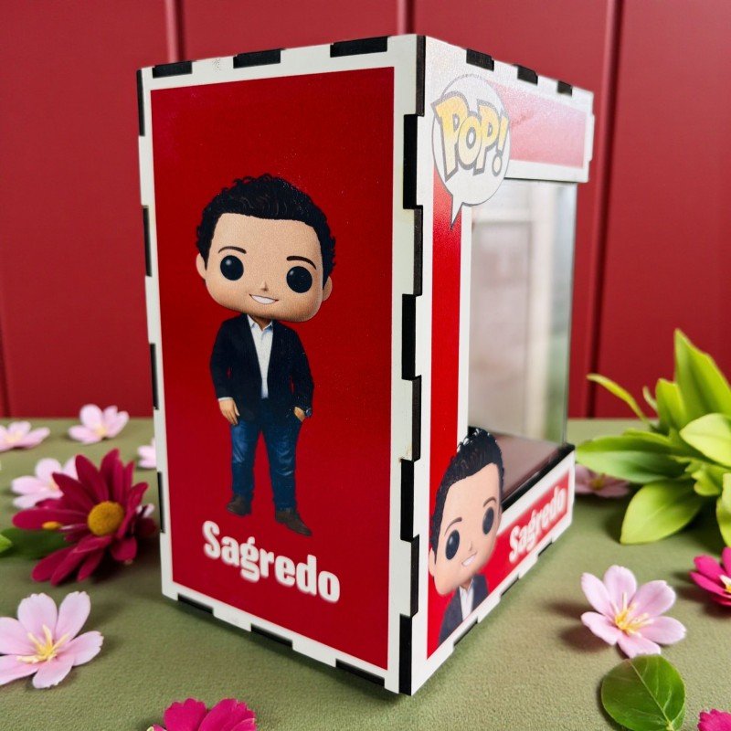 FUNKO DE MADERA PERSONALIZADO
