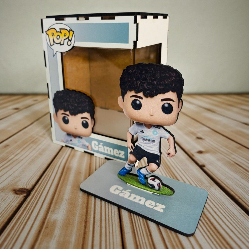 FUNKO DE MADERA FÚTBOL