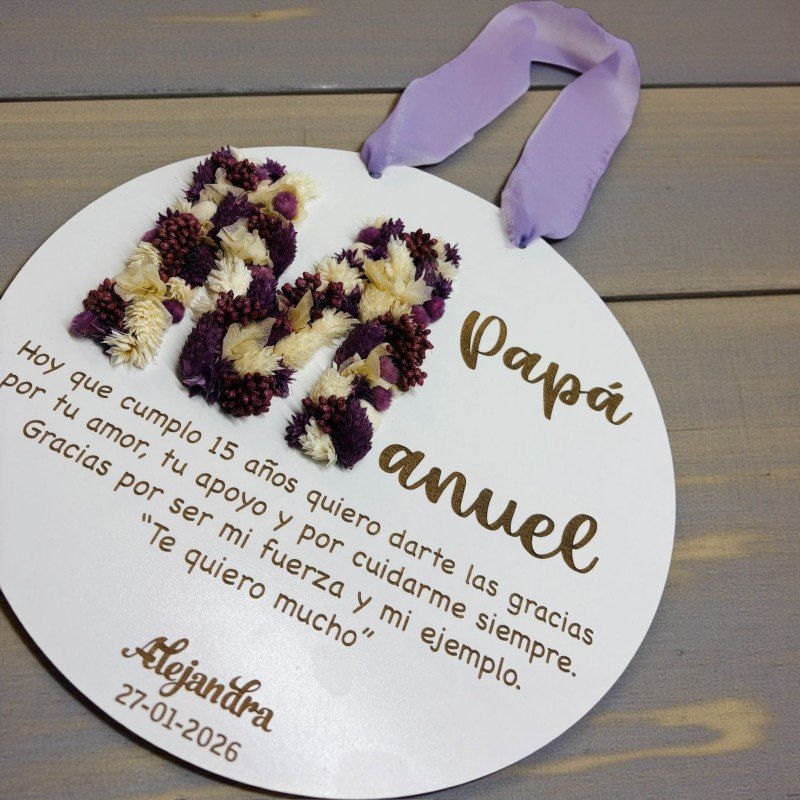 PLACA CON INICIAL Y FRASE