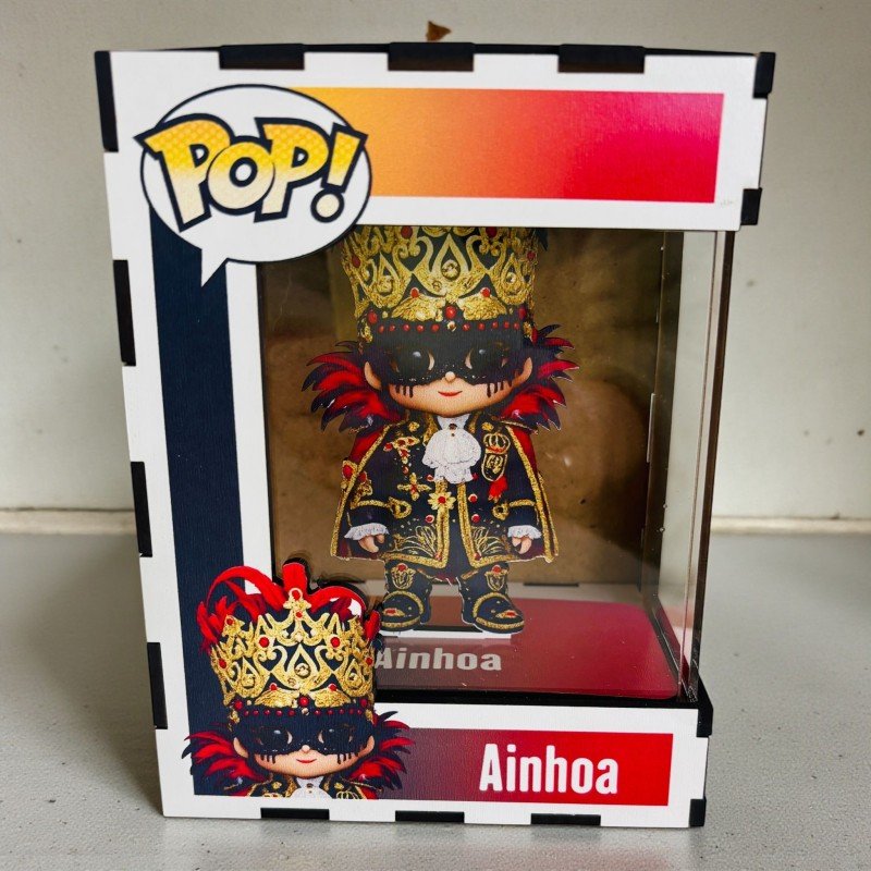 FUNKO DE MADERA PERSONALIZADO CARNAVAL