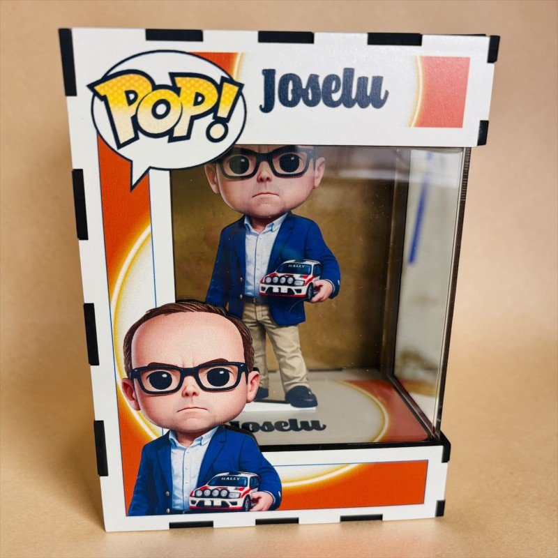 FUNKO DE MADERA PERSONALIZADO
