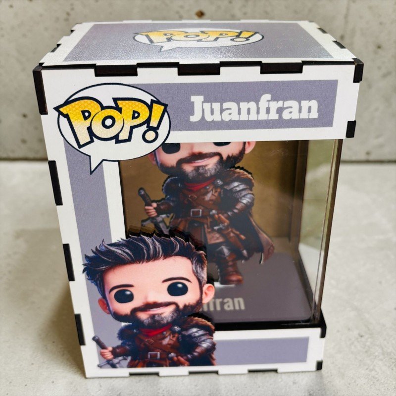 FUNKO DE MADERA SÚPER HÉROES