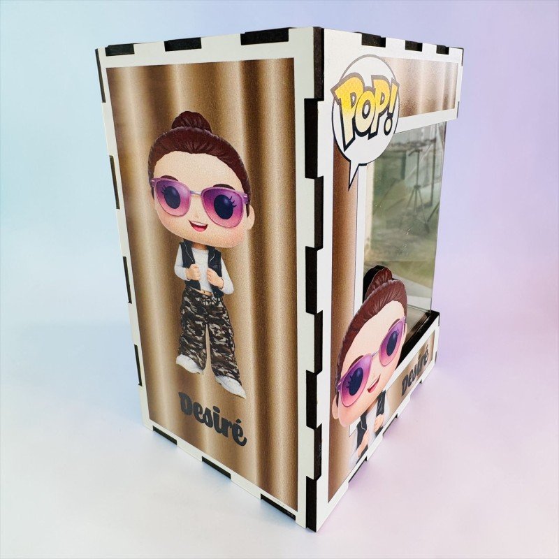FUNKO DE MADERA PERSONALIZADO