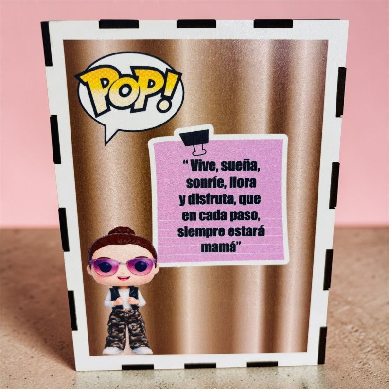 FUNKO DE MADERA PERSONALIZADO