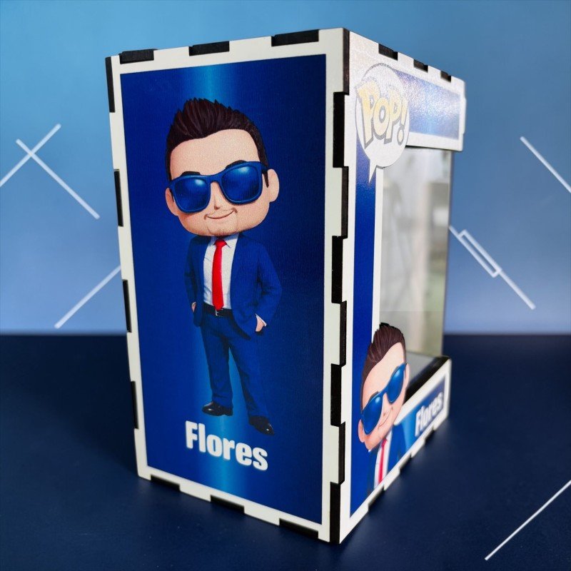 FUNKO DE MADERA PERSONALIZADO
