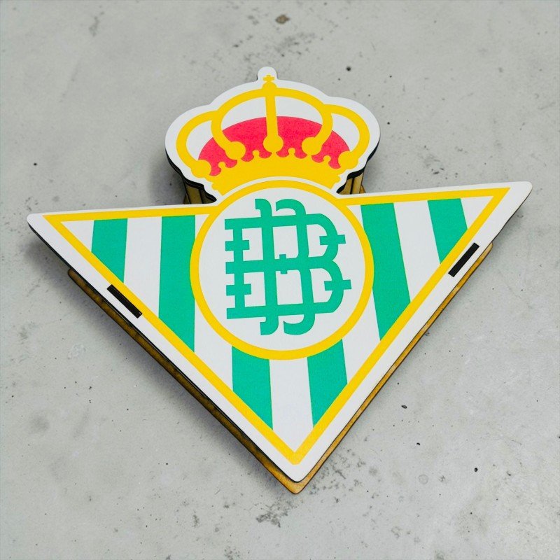 CAJA MADERA BETIS
