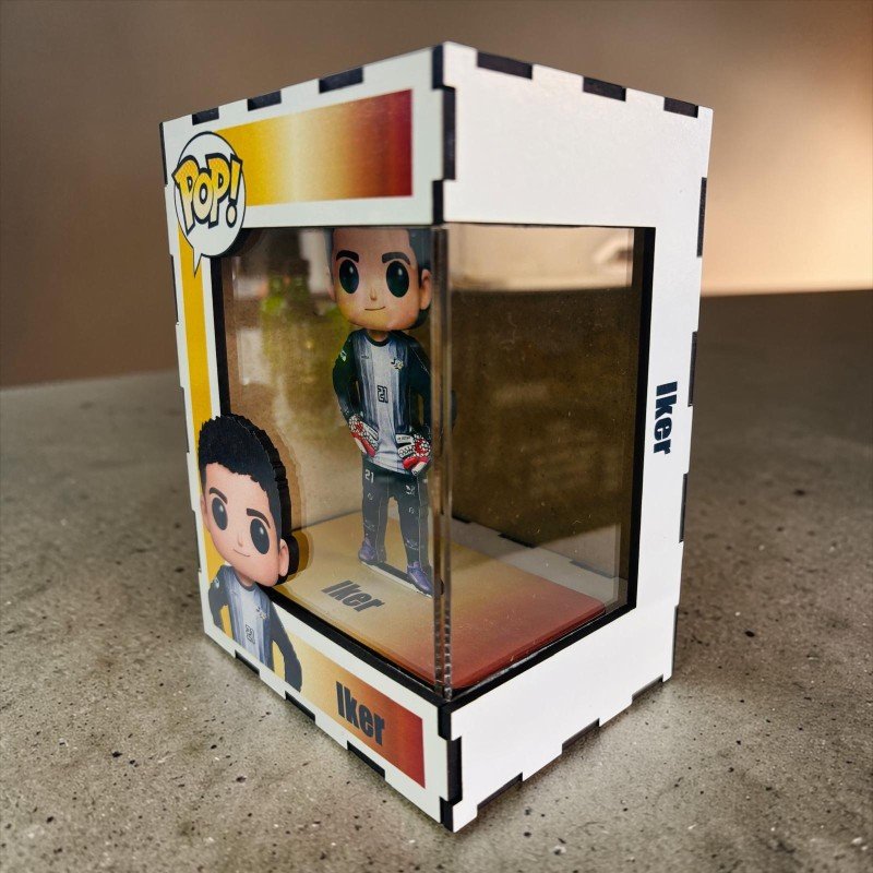 FUNKO DE MADERA FÚTBOL