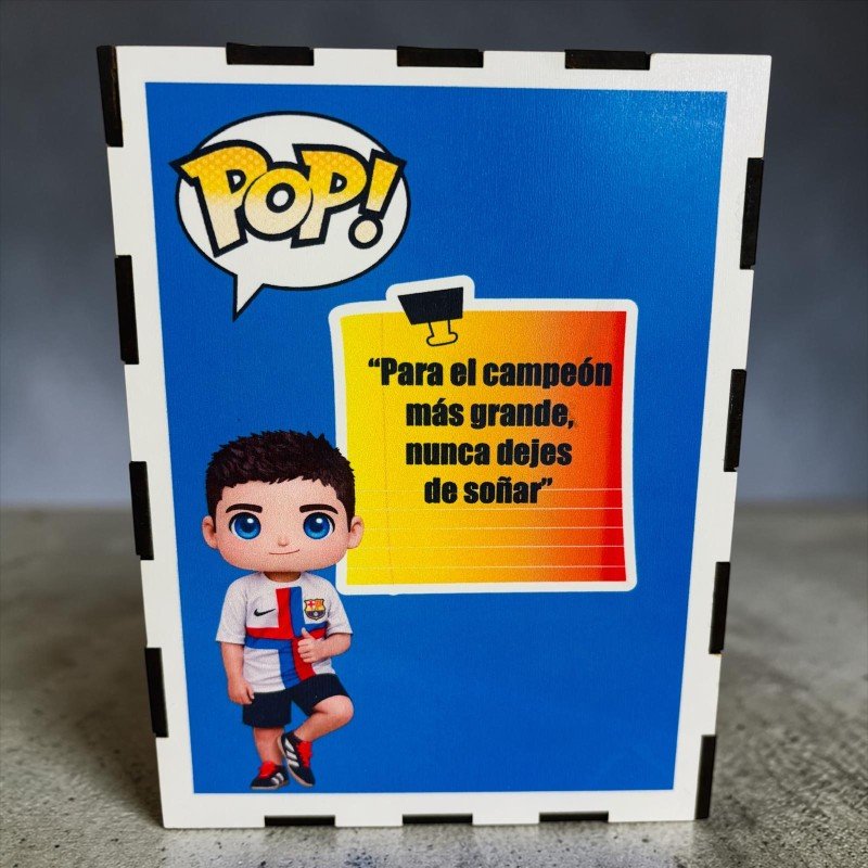 FUNKO DE MADERA PERSONALIZADO