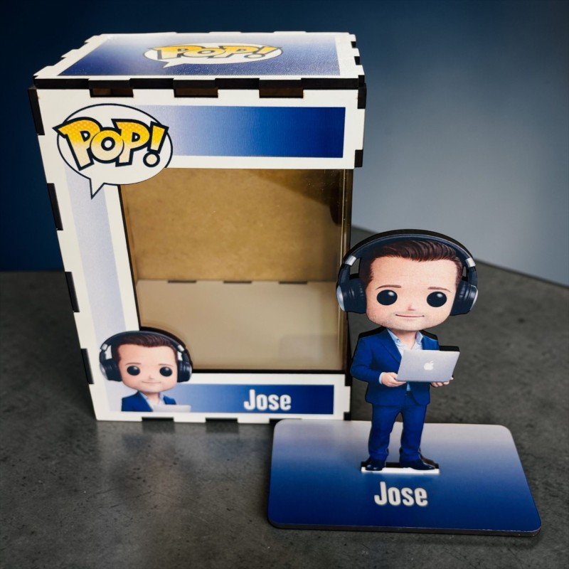FUNKO DE MADERA PROFESIONES
