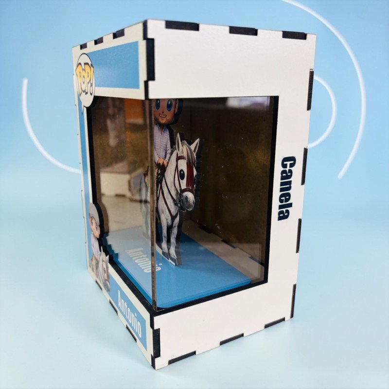 FUNKO DE MADERA HÍPICA