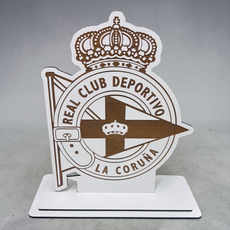 ESCUDOS MADERA