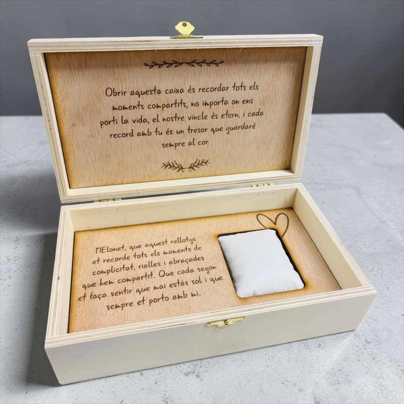 CAJA RELOJ PERSONALIZADA