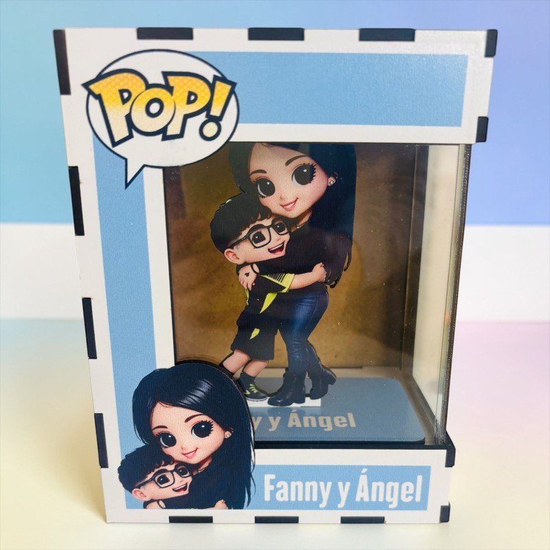 FUNKO DE MADERA PERSONALIZADO