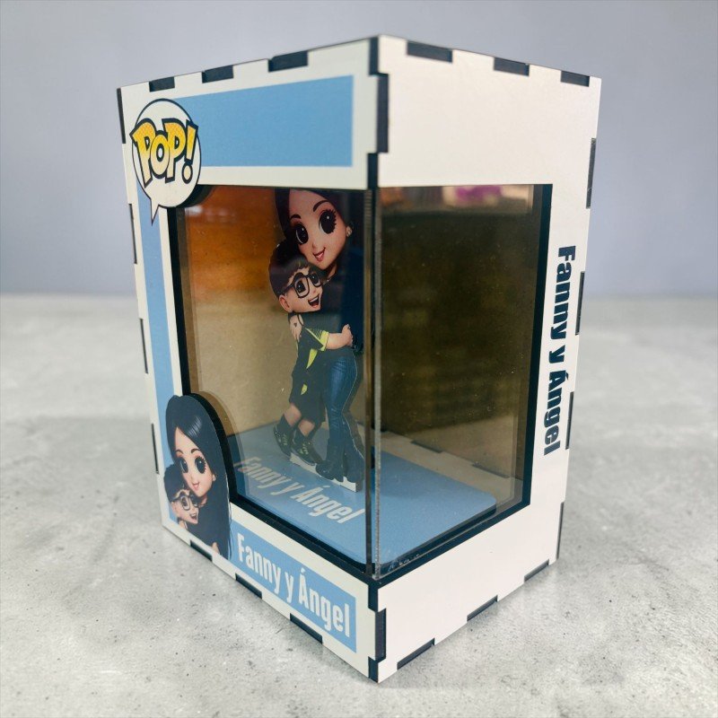 FUNKO DE MADERA PERSONALIZADO