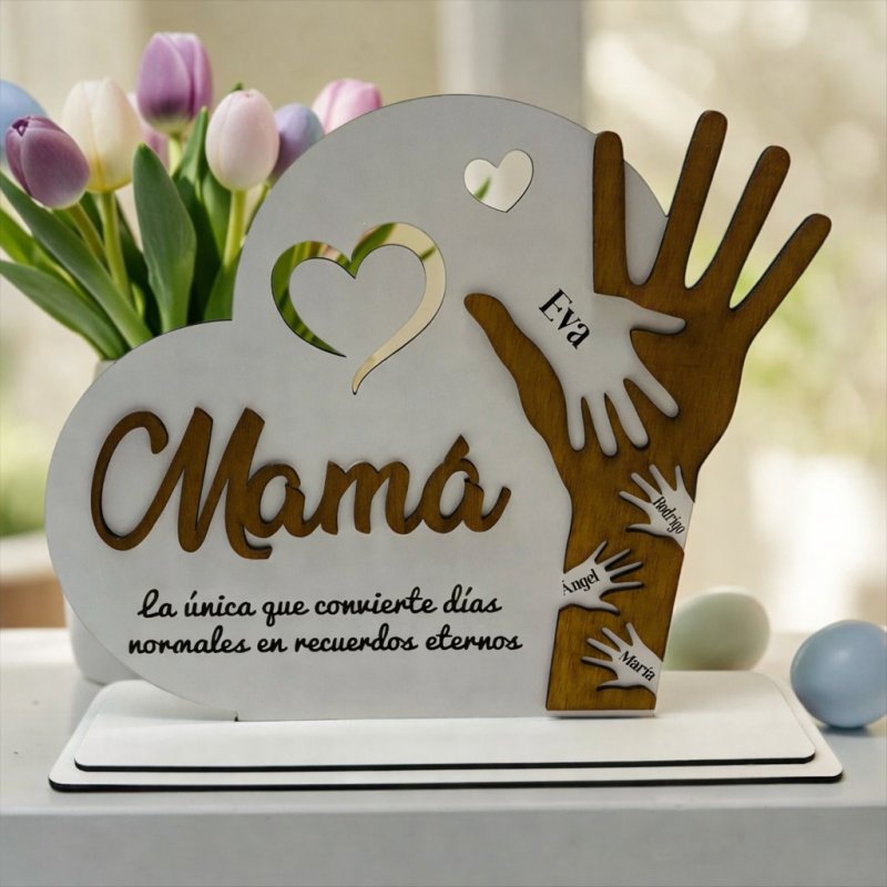 CORAZÓN CON MANOS MAMÁ O ABUELA