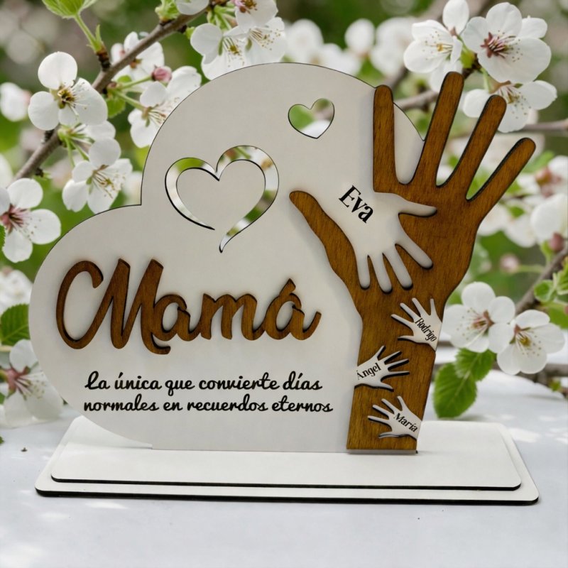 CORAZÓN CON MANOS MAMÁ O ABUELA