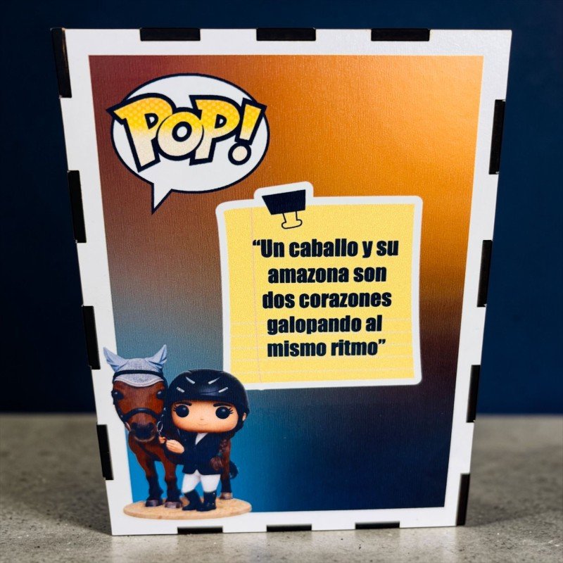 FUNKO DE MADERA HÍPICA