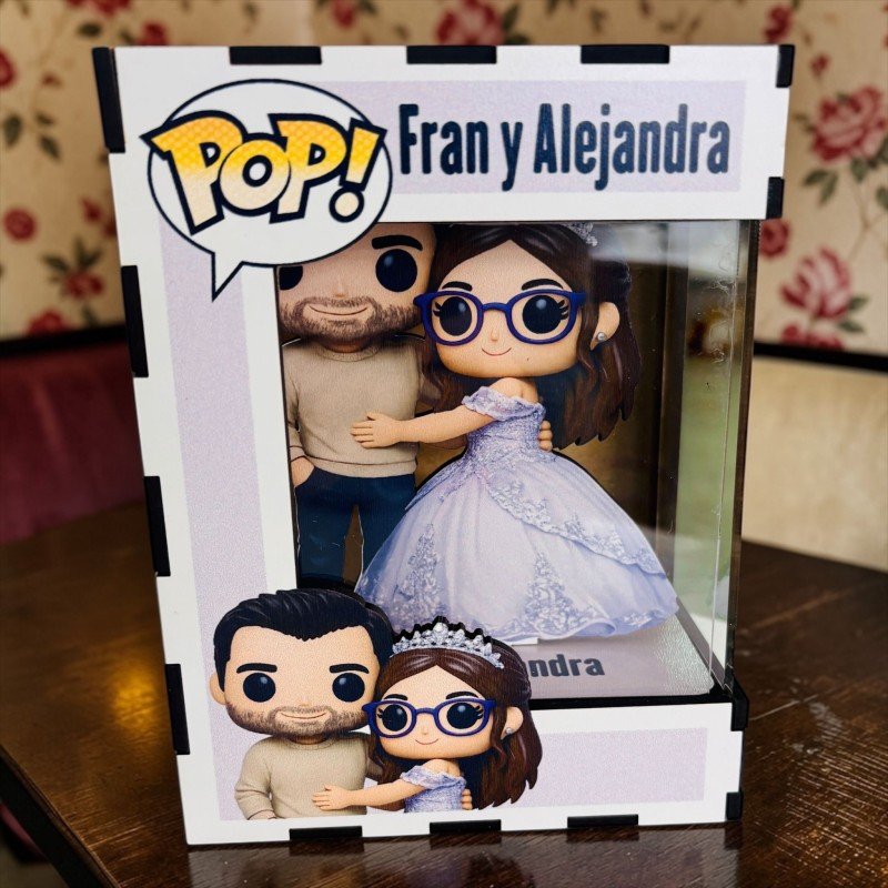 FUNKO DE MADERA PERSONALIZADO