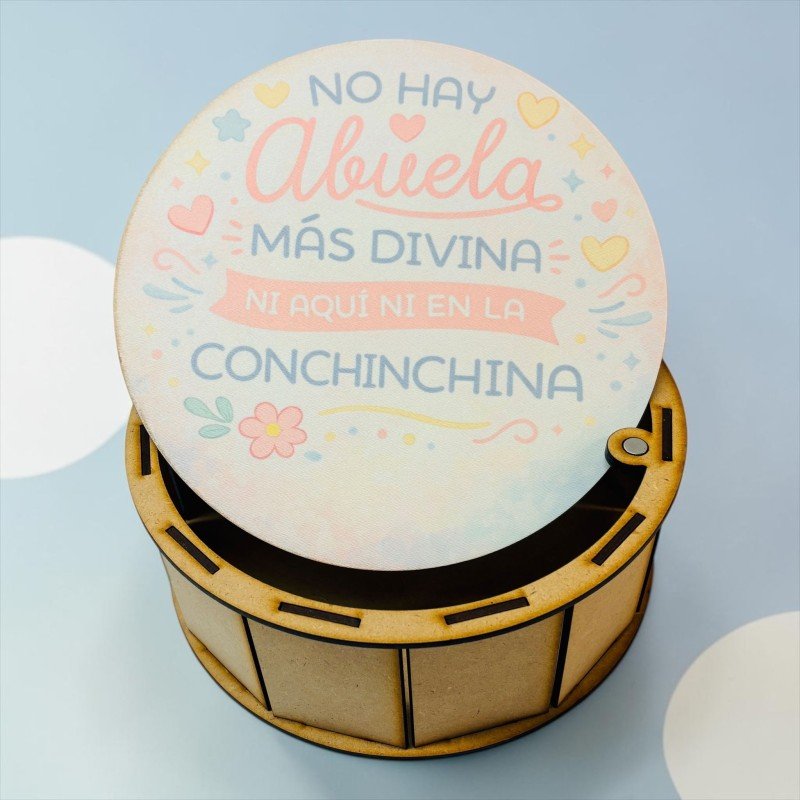 CAJA ABUELA DIVINA 20 CM