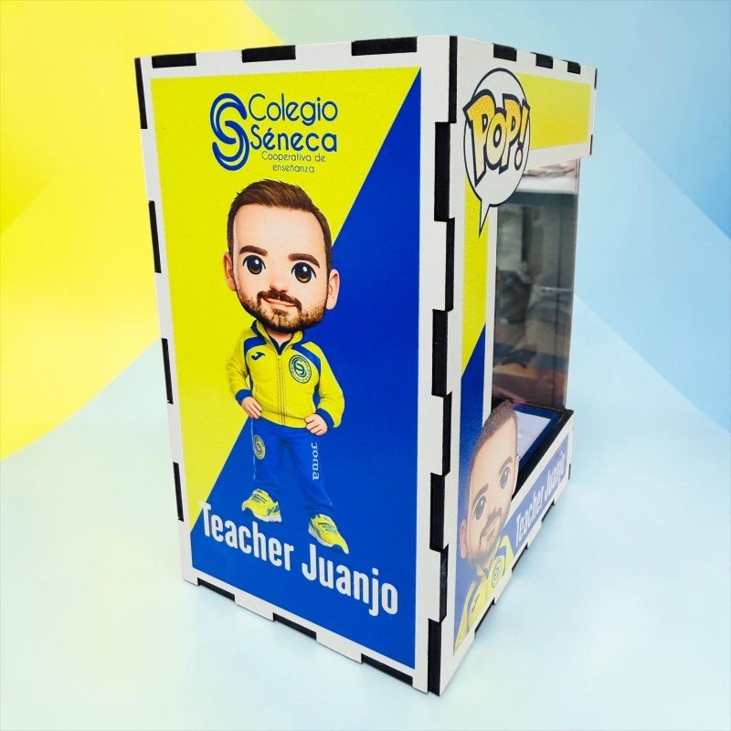 FUNKO DE MADERA PERSONALIZADO