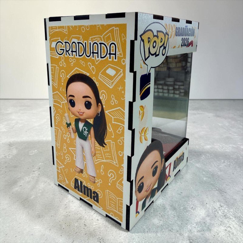 FUNKO DE MADERA EDICIÓN GRADUACIÓN