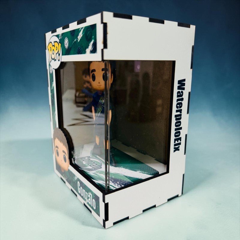 FUNKO DE MADERA PERSONALIZADO