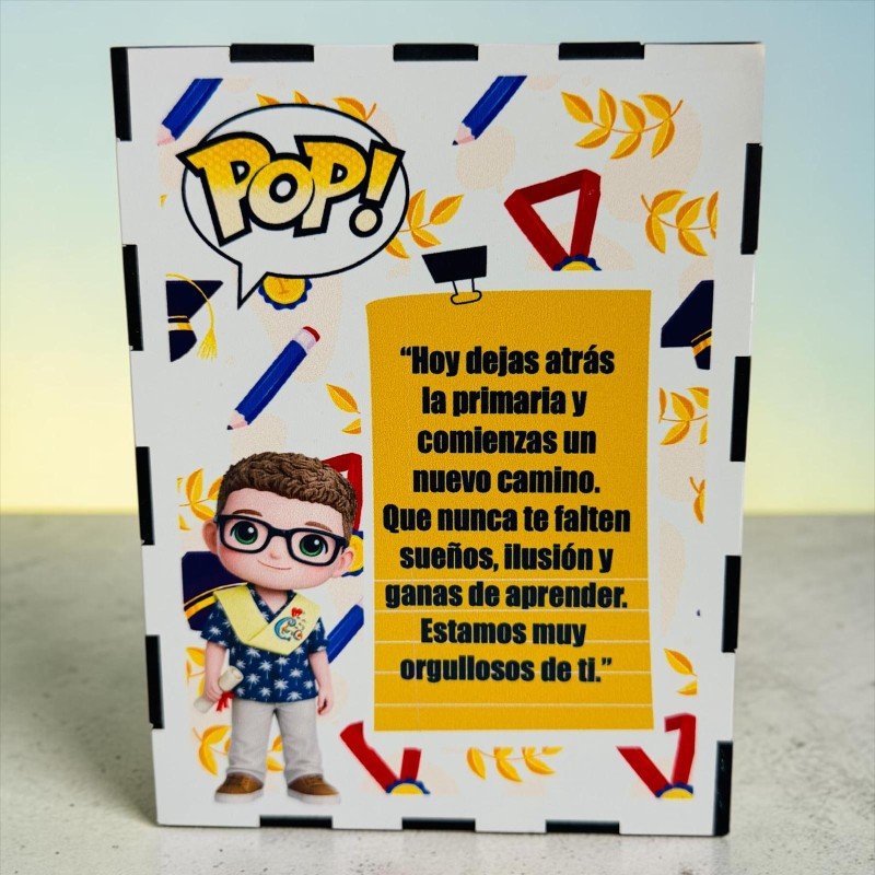 FUNKO DE MADERA EDICIÓN GRADUACIÓN