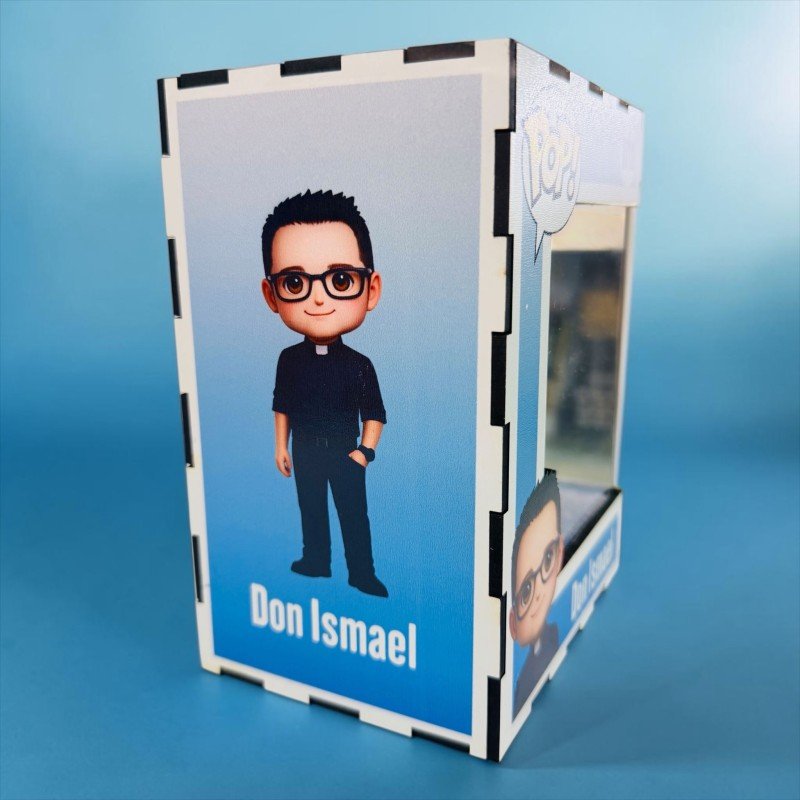 FUNKO DE MADERA PERSONALIZADO