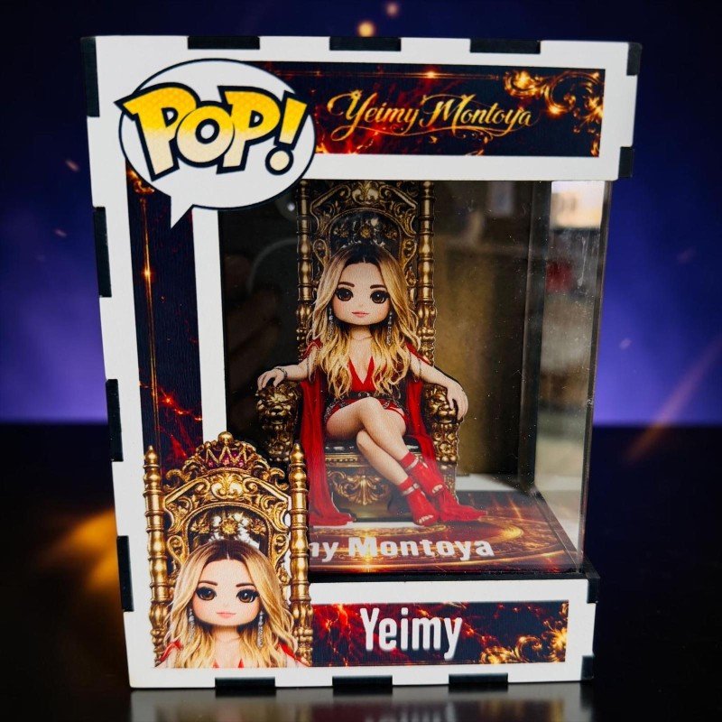 FUNKO DE MADERA EDICIÓN LA REINA DEL FLOW