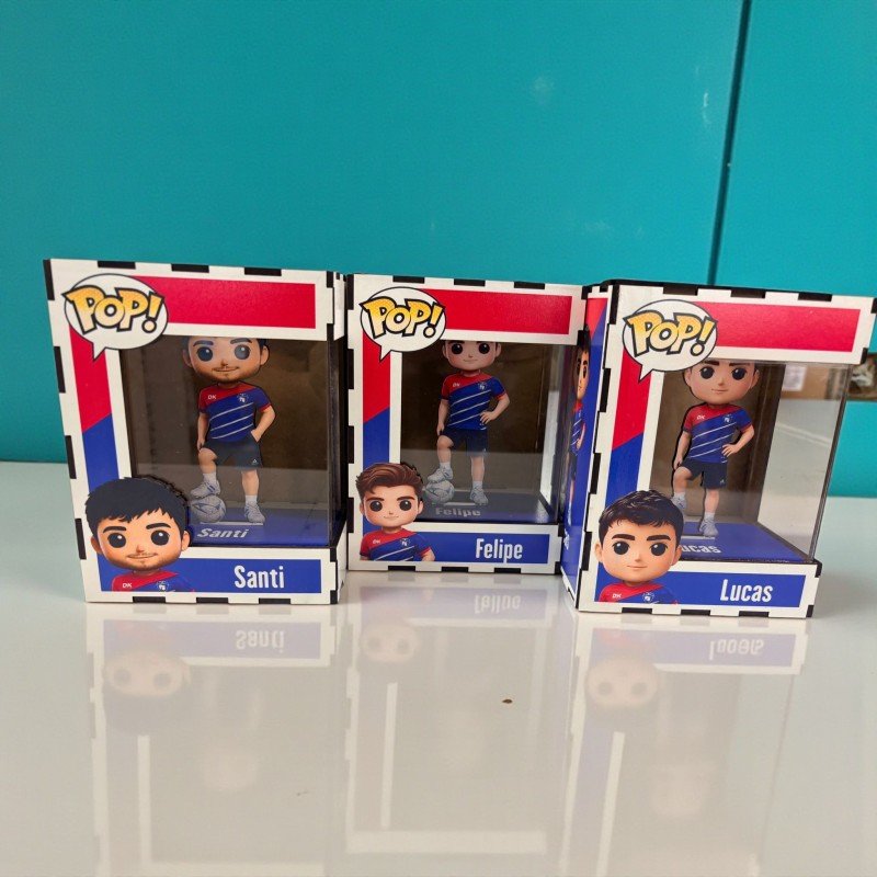 FUNKO DE MADERA ENTRENADORES