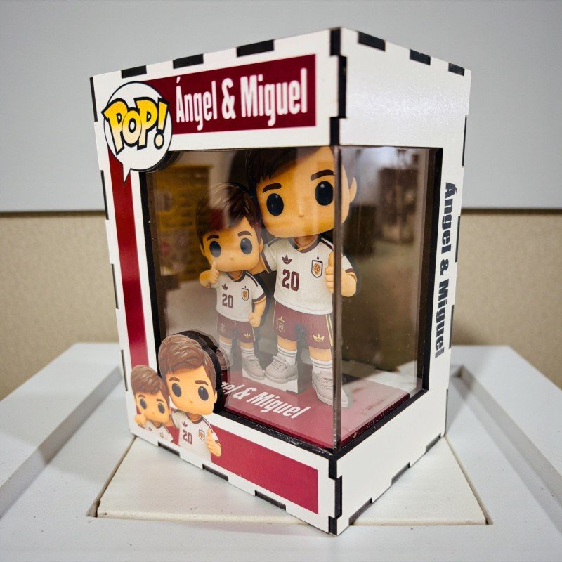 FUNKO DE MADERA FÚTBOL