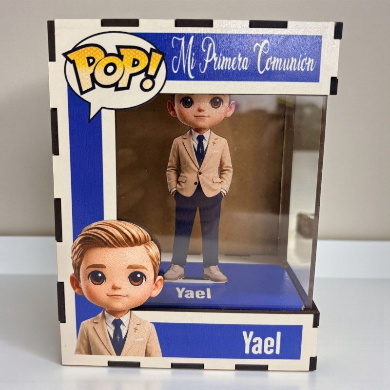 FUNKO DE MADERA PERSONALIZADO COMUNIÓN