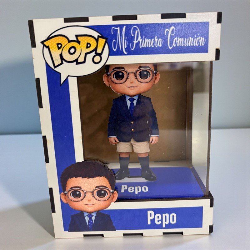 FUNKO DE MADERA PERSONALIZADO COMUNIÓN
