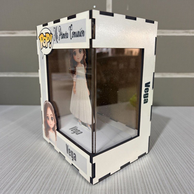 FUNKO DE MADERA PERSONALIZADO COMUNIÓN