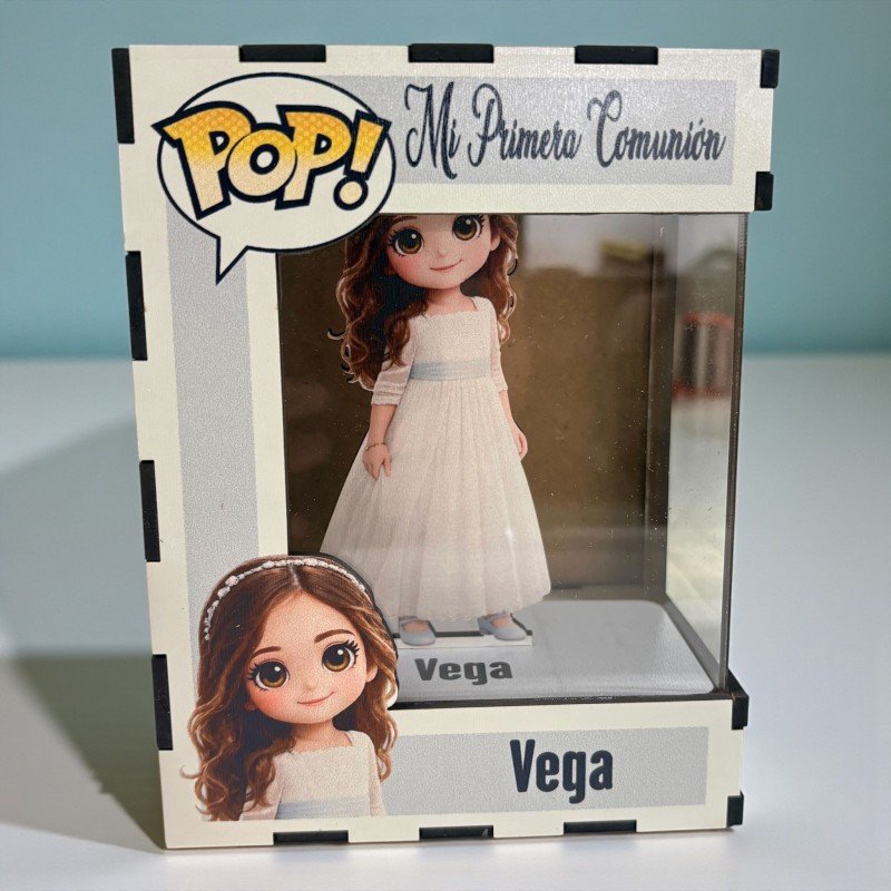 FUNKO DE MADERA PERSONALIZADO COMUNIÓN