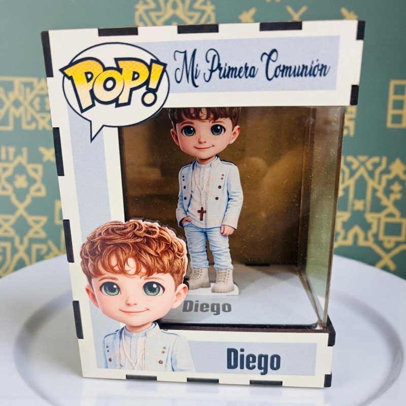 FUNKO DE MADERA PERSONALIZADO COMUNIÓN