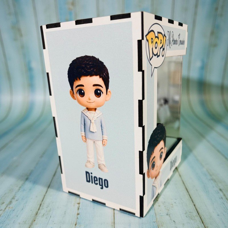 FUNKO DE MADERA PERSONALIZADO COMUNIÓN