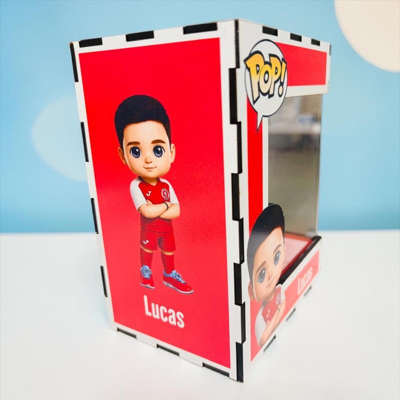 FUNKO DE MADERA PERSONALIZADO
