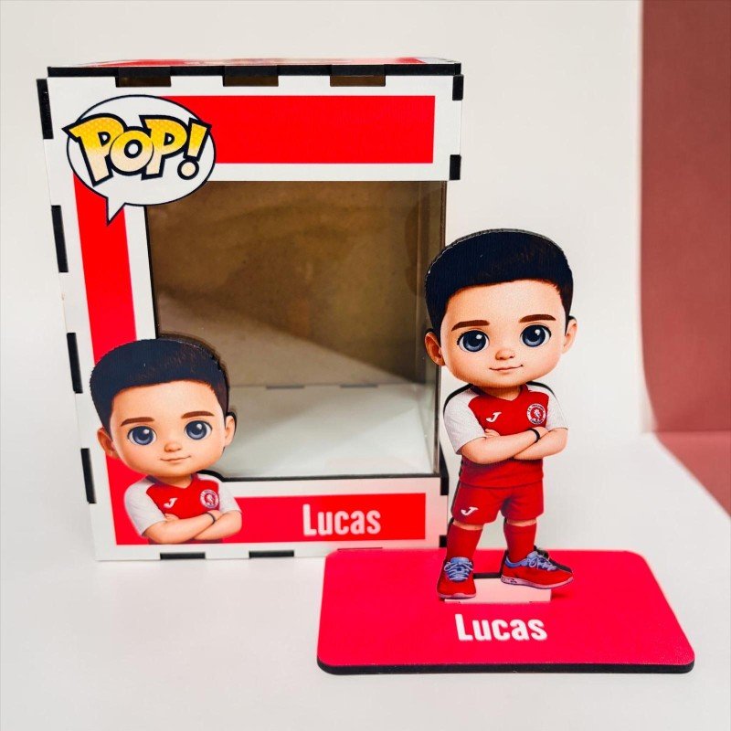 FUNKO DE MADERA PERSONALIZADO