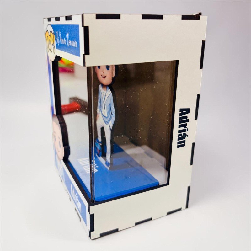 FUNKO DE MADERA PERSONALIZADO COMUNIÓN