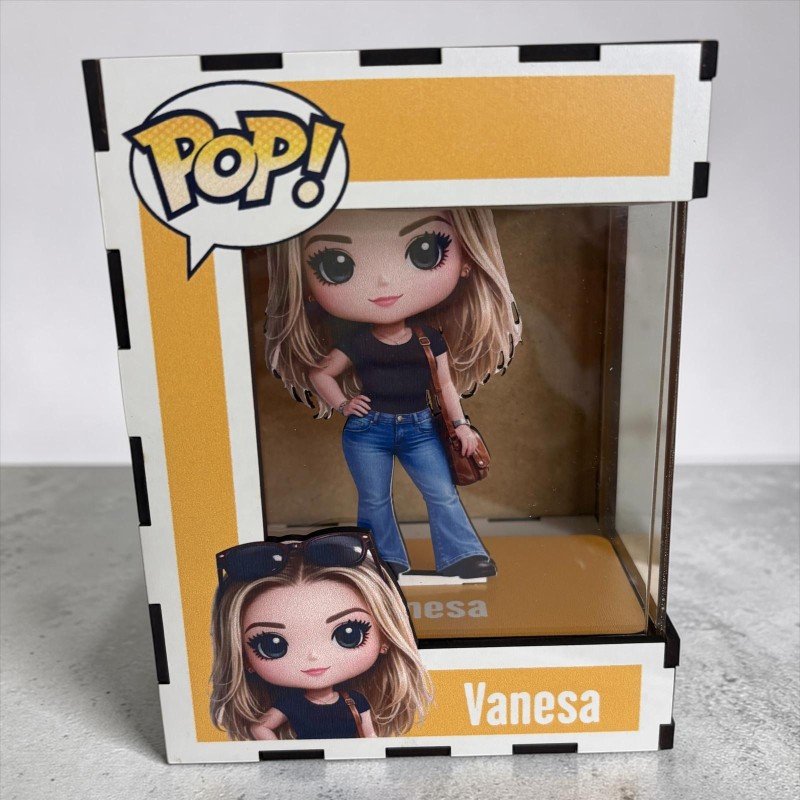 FUNKO DE MADERA PERSONALIZADO