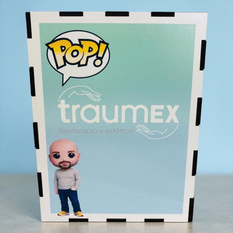 FUNKO DE MADERA PERSONALIZADO